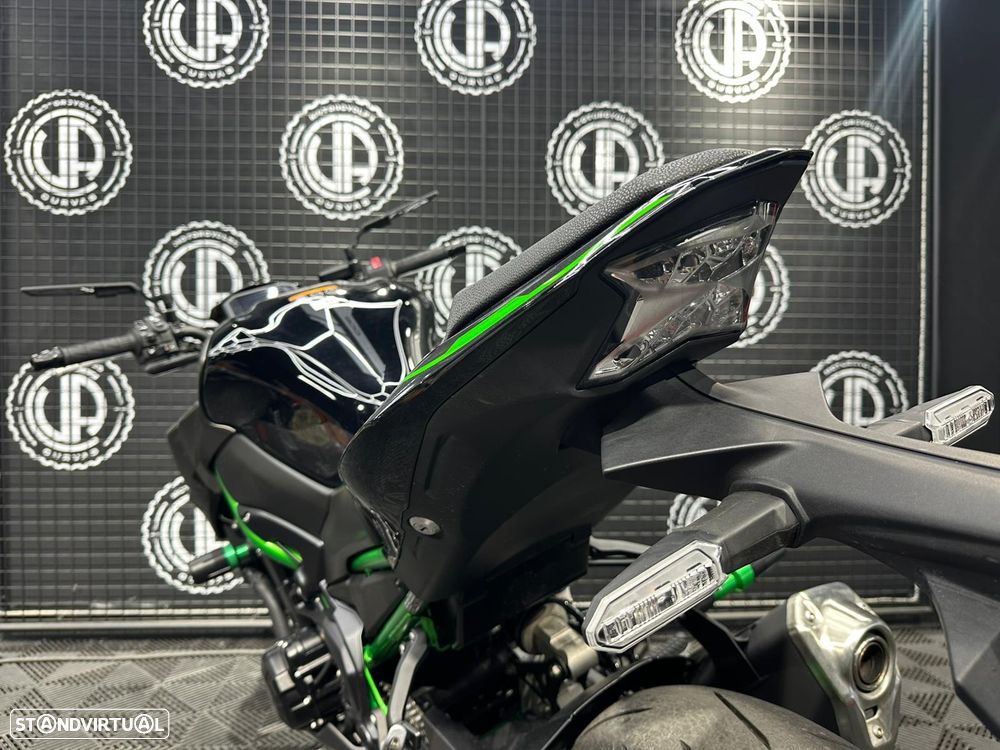 Kawasaki Z 900 - 10