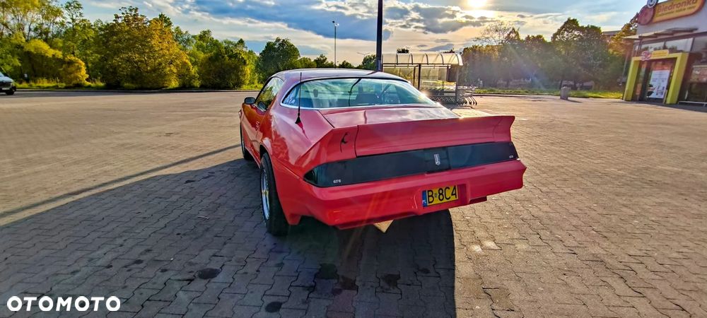 Chevrolet Camaro - 10