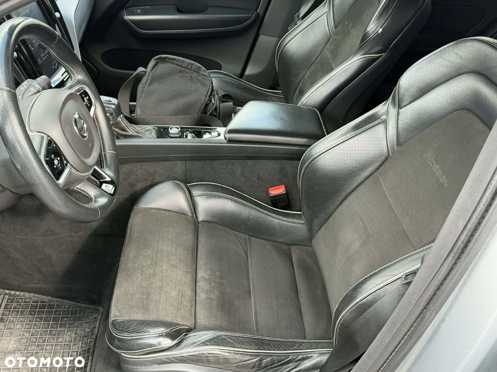 Volvo XC 60 D4 AWD Geartronic RDesign - 12