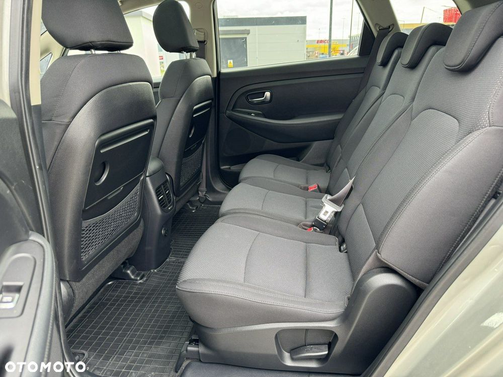 Kia Carens 1.7 CRDi Vision - 29