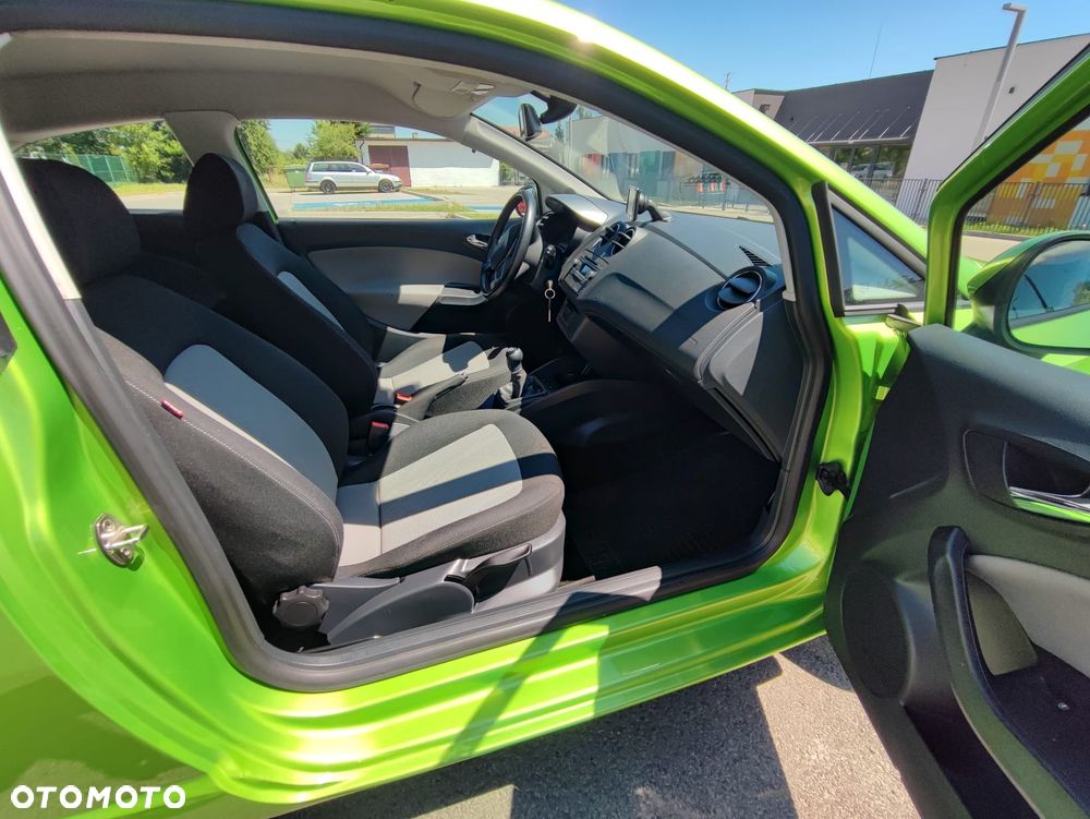 Seat Ibiza SC 1.4 16V Style Viva - 6
