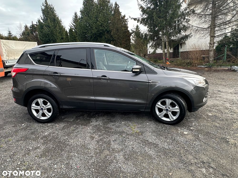 Ford Kuga 2.0 TDCi 4x4 Titanium - 3