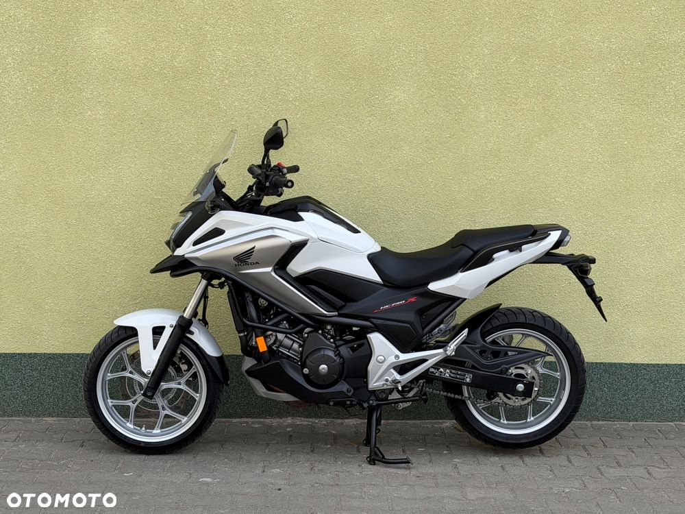 Honda NC - 24