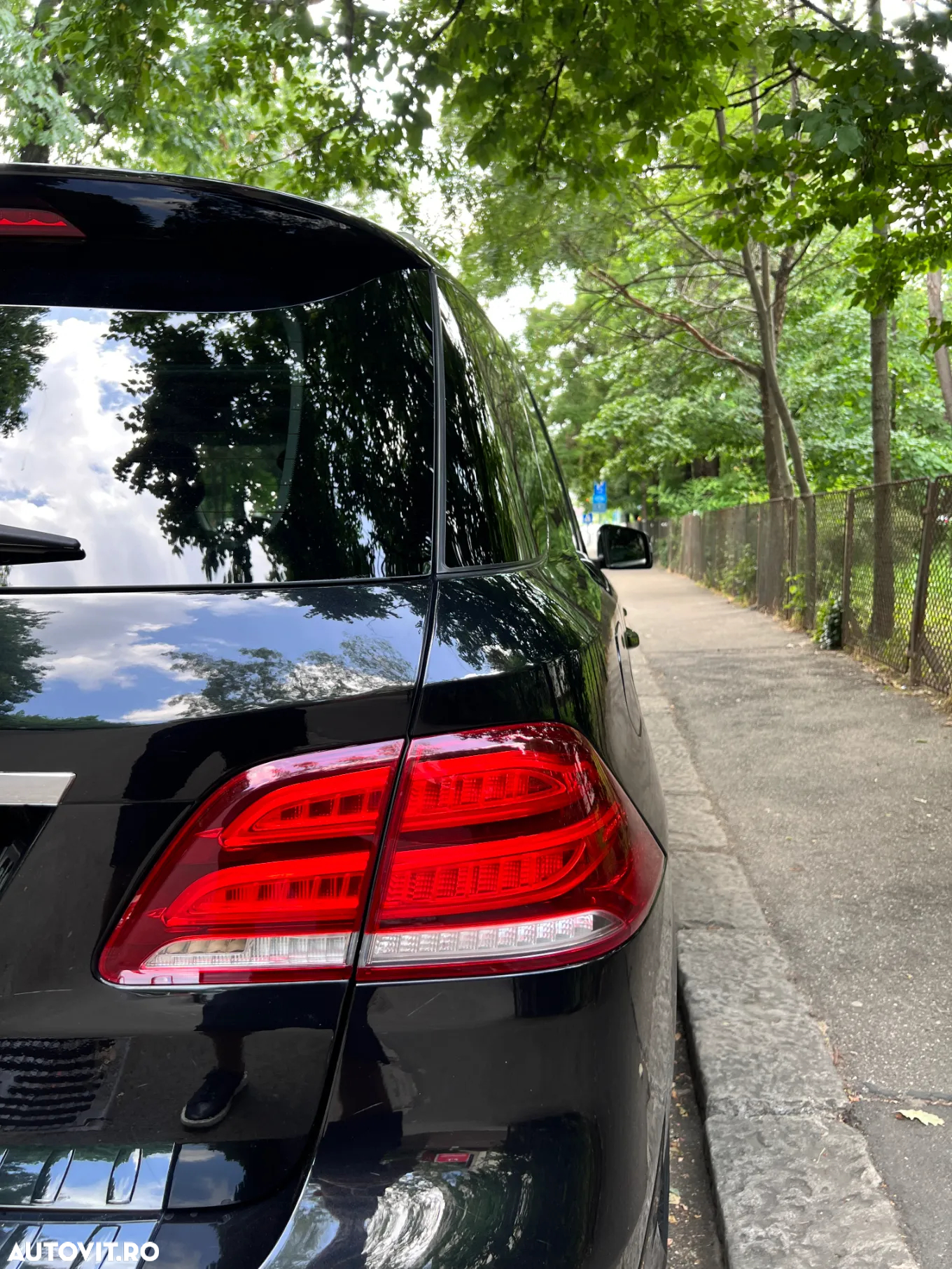 Mercedes-Benz GLE 250 d 4MATIC - 10