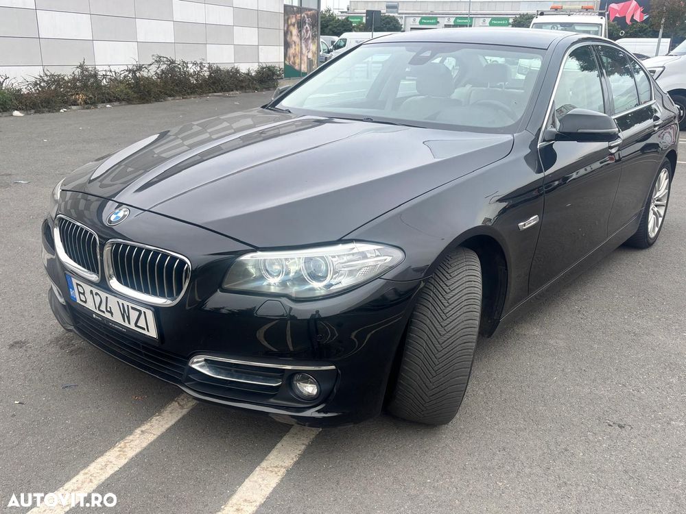 BMW Seria 5 530d xDrive AT - 11