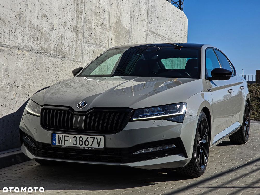 Skoda Superb 2.0 TDI SCR Sportline DSG - 2