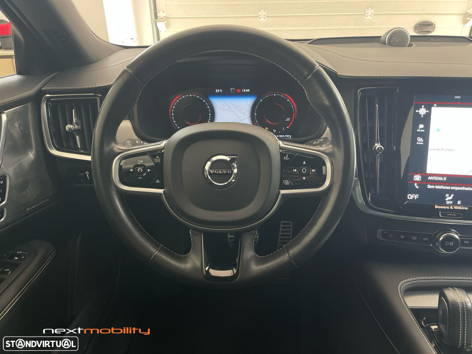 Volvo V90 2.0 B4 R-Design Geartronic - 17