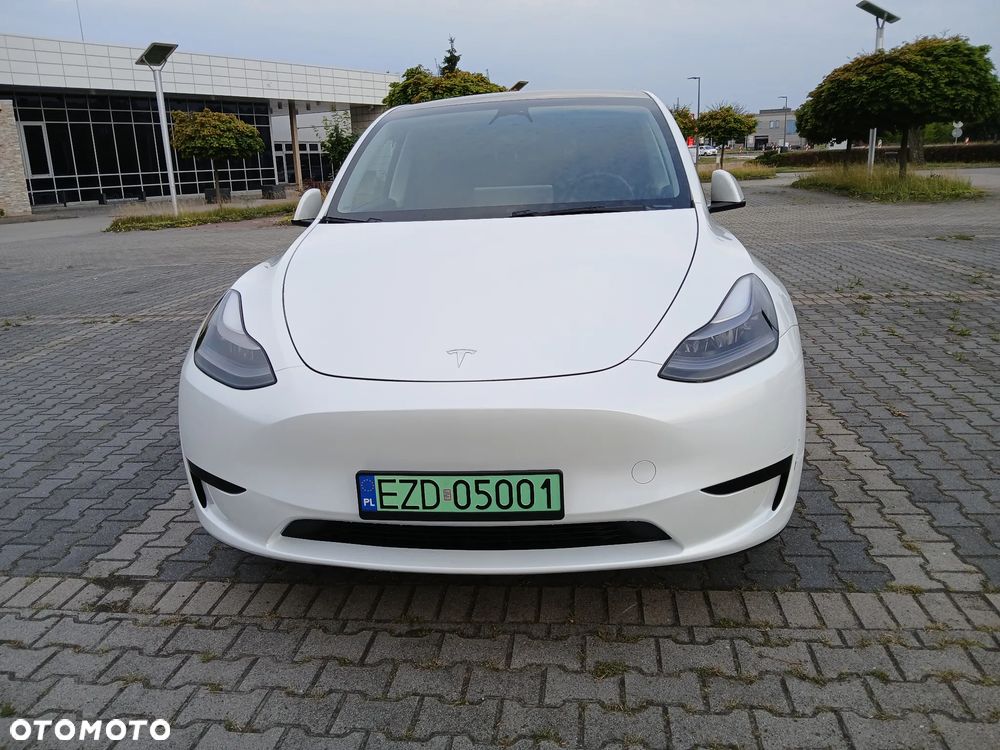 Tesla Model Y RWD - 3