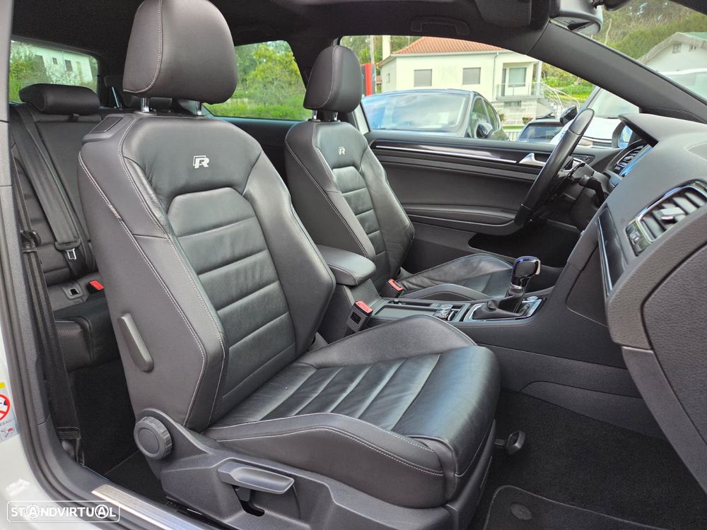 VW Golf R 2.0 TSI OPF 4Motion DSG - 34