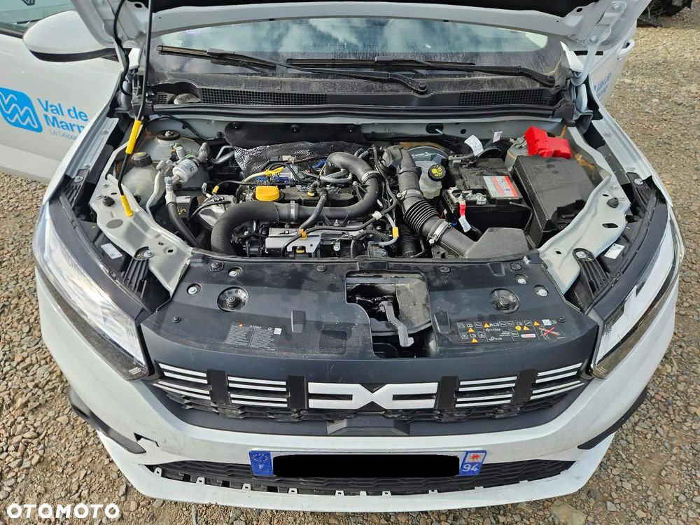 Dacia Sandero TCe 90 Essential - 19