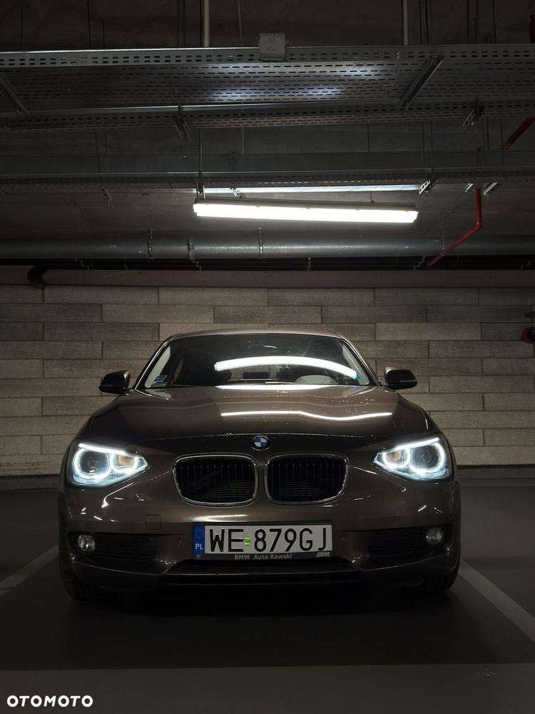 BMW Seria 1 - 23