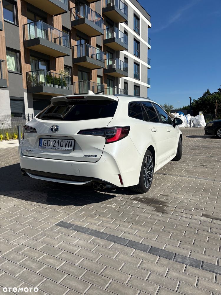 Toyota Corolla 2.0 Hybrid Comfort - 5