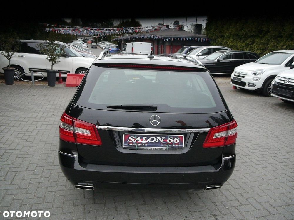 Mercedes-Benz Klasa E 220 BlueTEC 4Matic 7G-TRONIC Avantgarde - 12