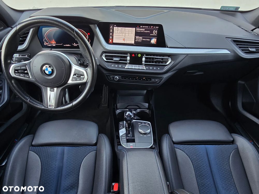 BMW Seria 1 120d xDrive M Sport - 16