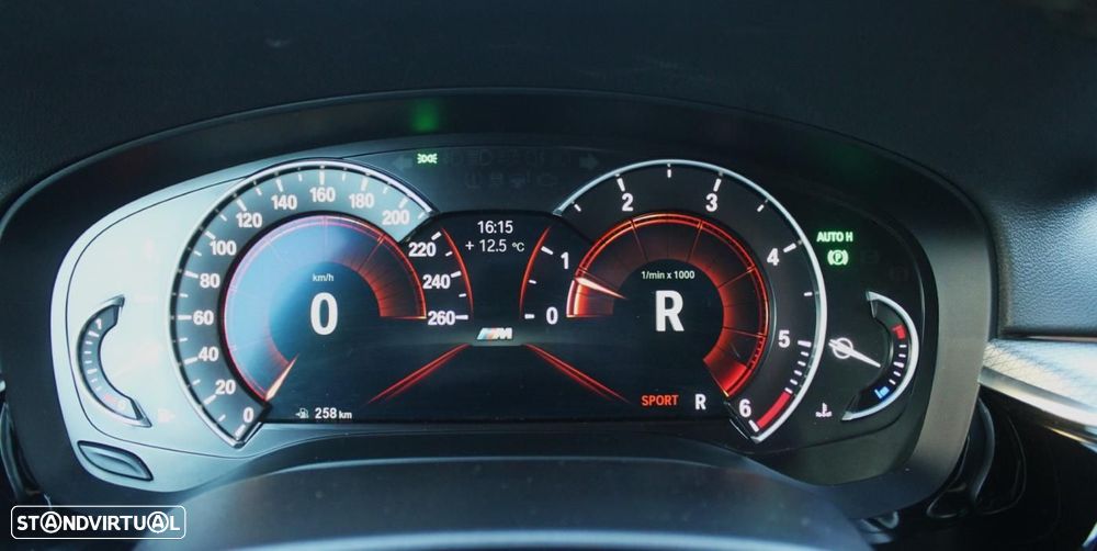 BMW 520 d Pack M Auto - 27