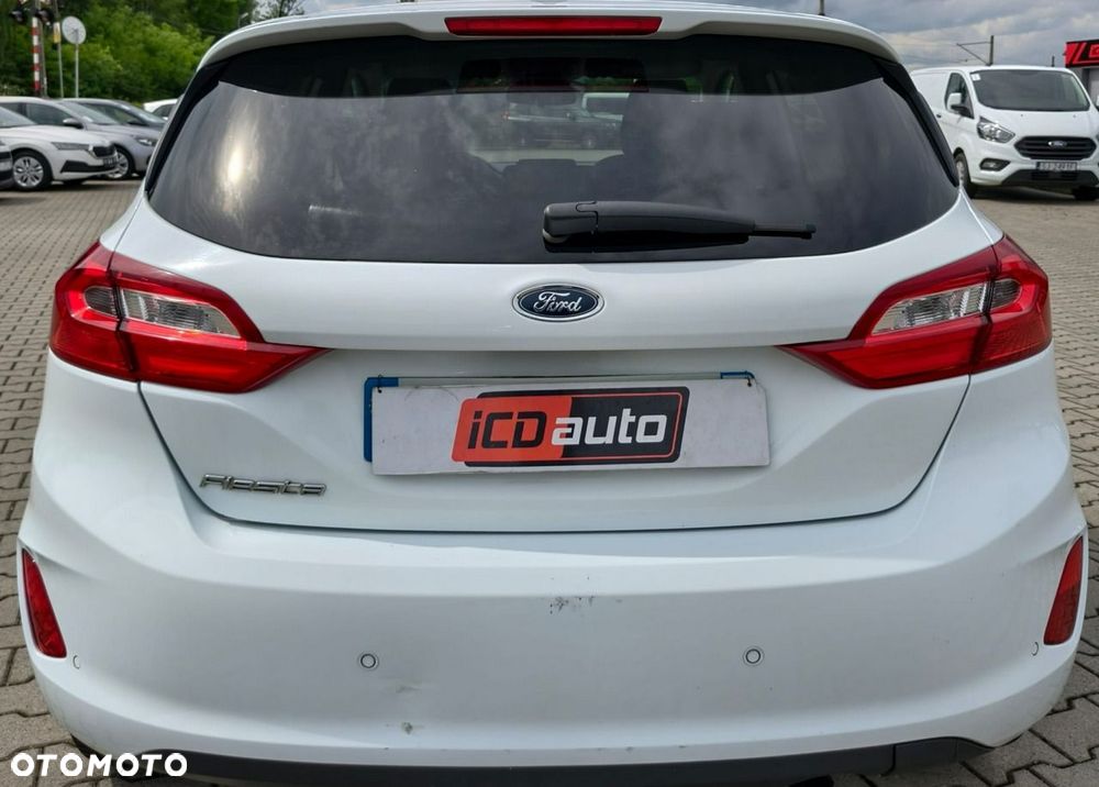 Ford Fiesta - 20
