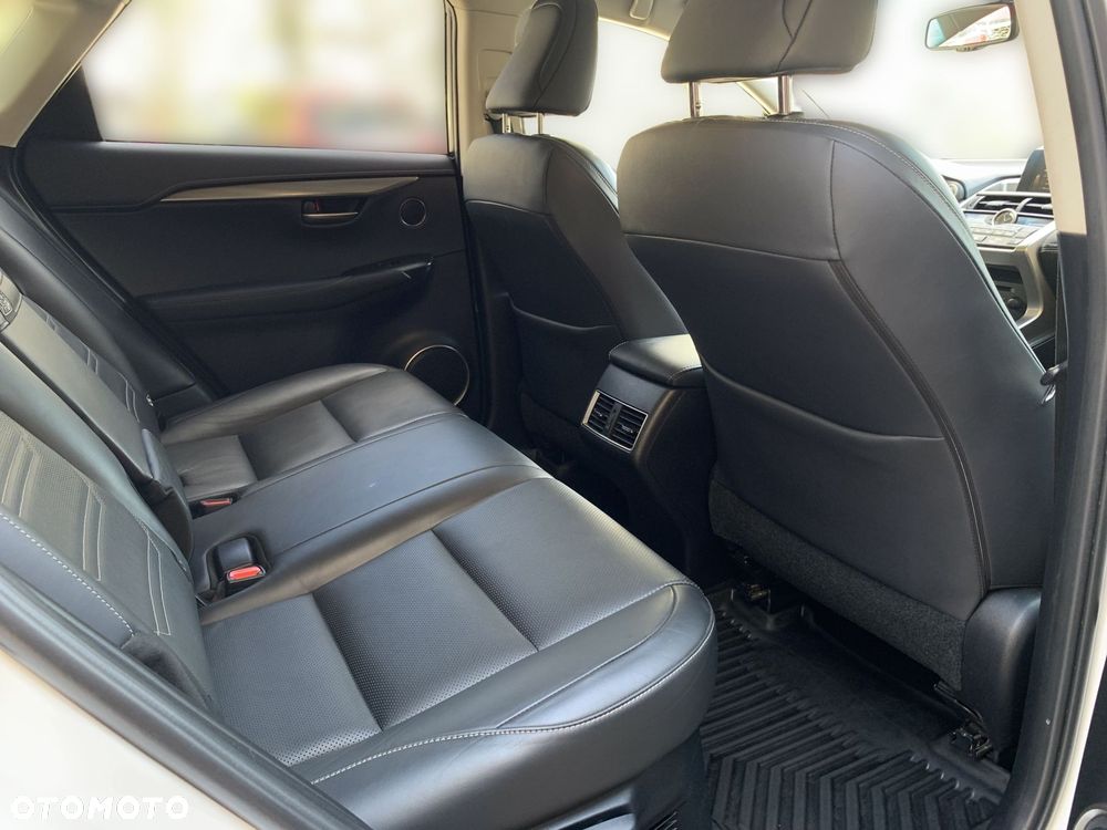 Lexus NX 200t Comfort AWD - 11