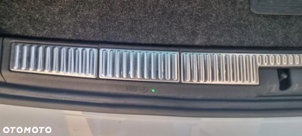 Skoda Superb 2.0 TDI 4x4 Sportline DSG - 9