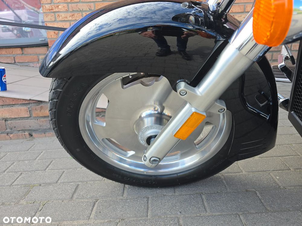 Honda VTX - 7