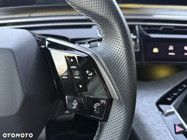 Peugeot 3008 Hybrid 145 e-DSC6 GT - 32