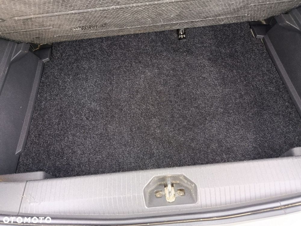 Opel Corsa - 17