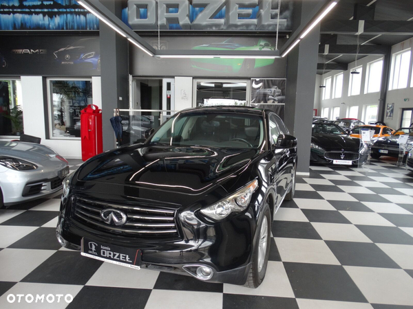 Infiniti QX70
