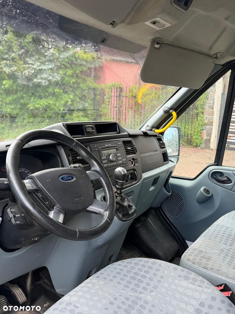 Ford Transit - 6