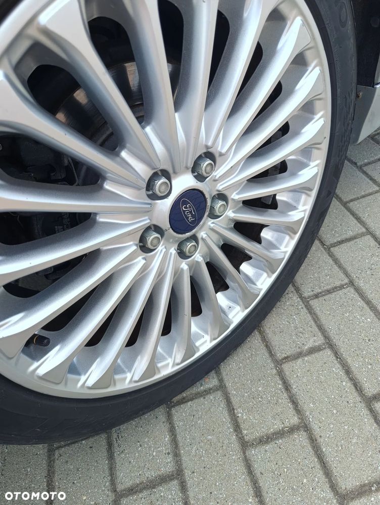 Ford Mondeo 2.0 TDCi Titanium PowerShift - 35