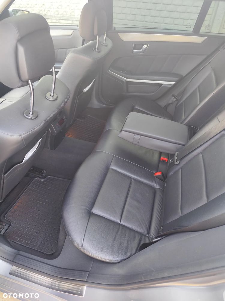 Mercedes-Benz Klasa E 350 CDI BlueEff Avantgarde - 6