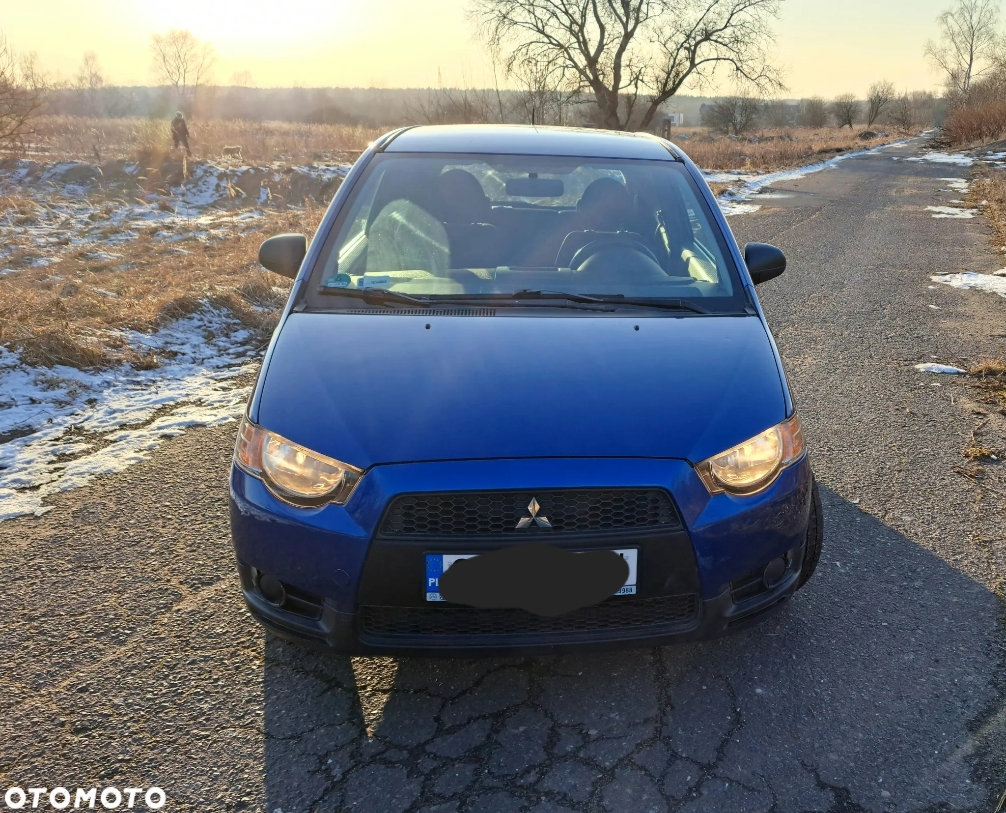 Mitsubishi Colt - 2