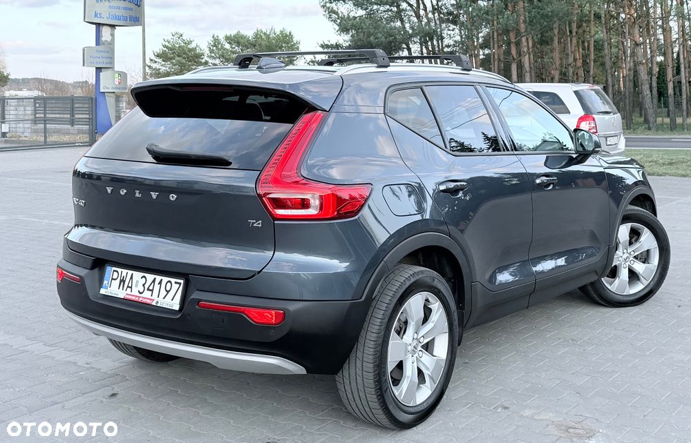 Volvo XC 40 T4 Geartronic Momentum - 9