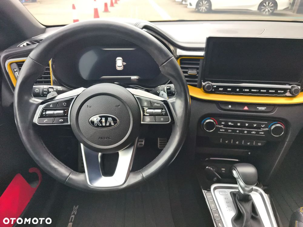 Kia XCeed 1.6 T-GDI XL DCT - 11