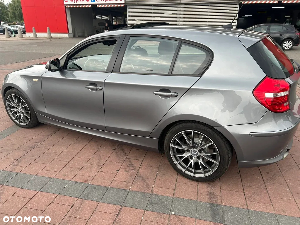 BMW Seria 1 120d - 3