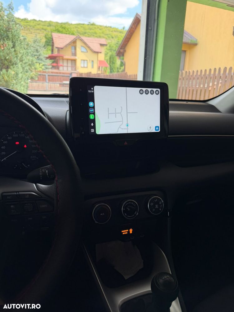 Toyota Yaris 1.5 L Active - 8