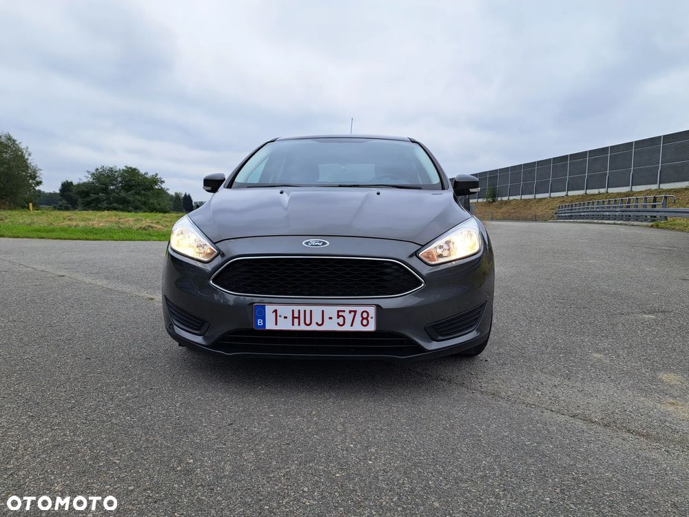 Ford Focus - 22