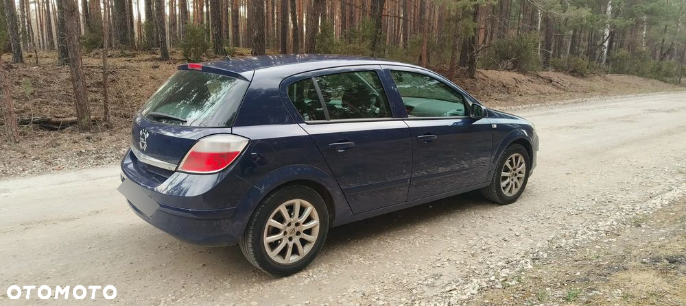 Opel Astra III 1.6 Enjoy - 16