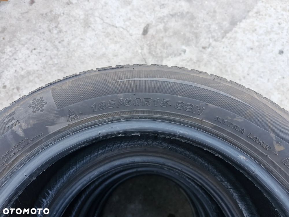 Opony 185 60 15 wielosezonowe - 2