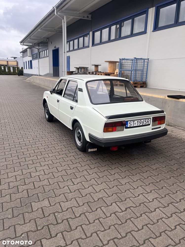 Skoda 105 - 2
