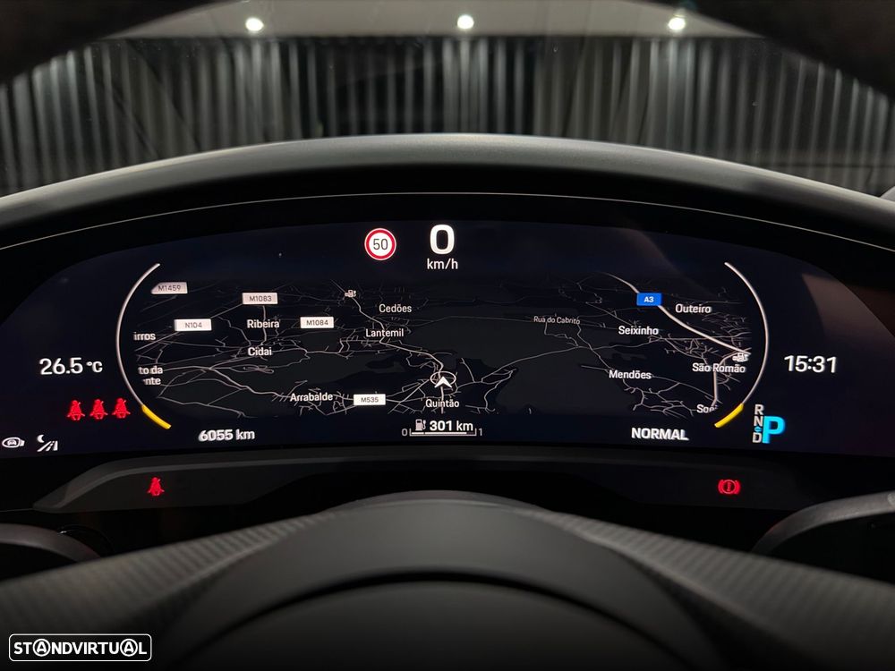 Porsche Taycan Cross Turismo Turbo - 25