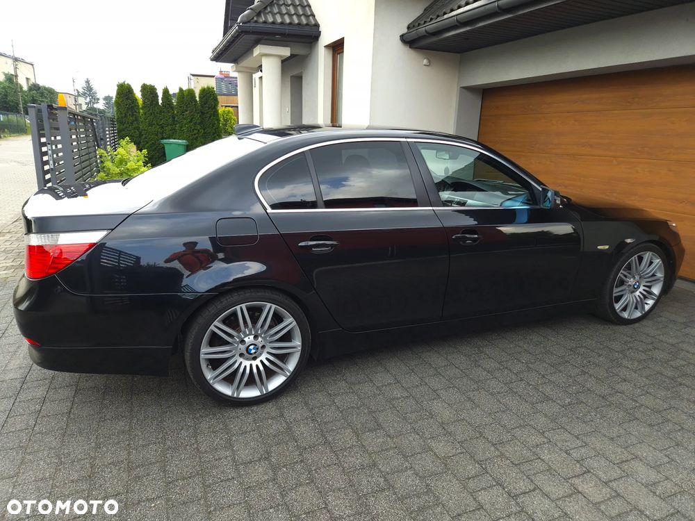 BMW Seria 5 530i - 15
