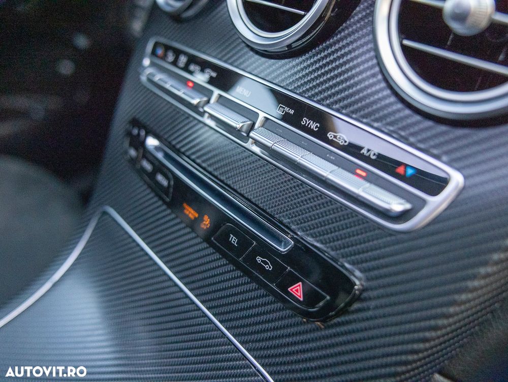 Mercedes-Benz GLC 220 d 4MATIC - 35