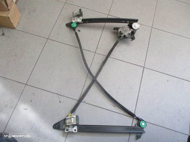 Elevador Manual 7M3839401A VW SHARAN 2004 5P TE - 3