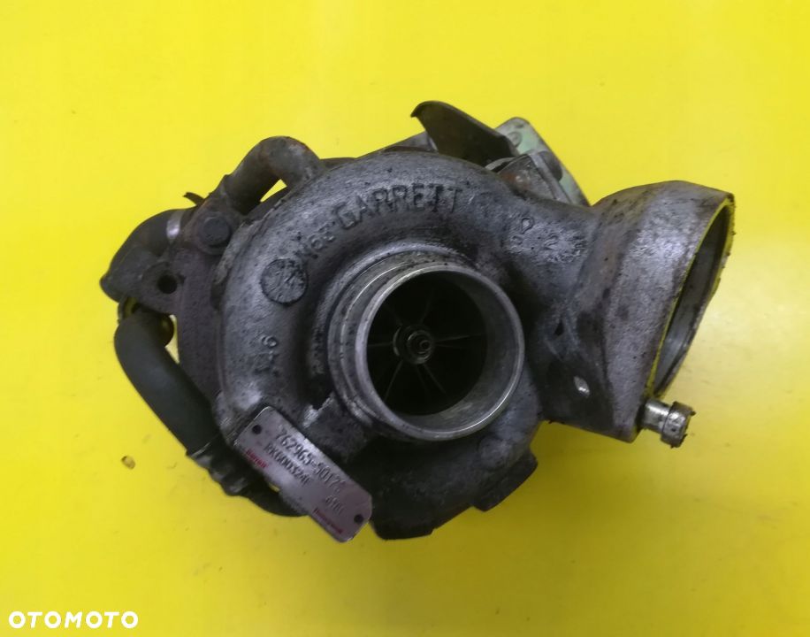 BMW E60 E61 2.0D LIFT TURBOSPRĘŻARKA 762965 - 1