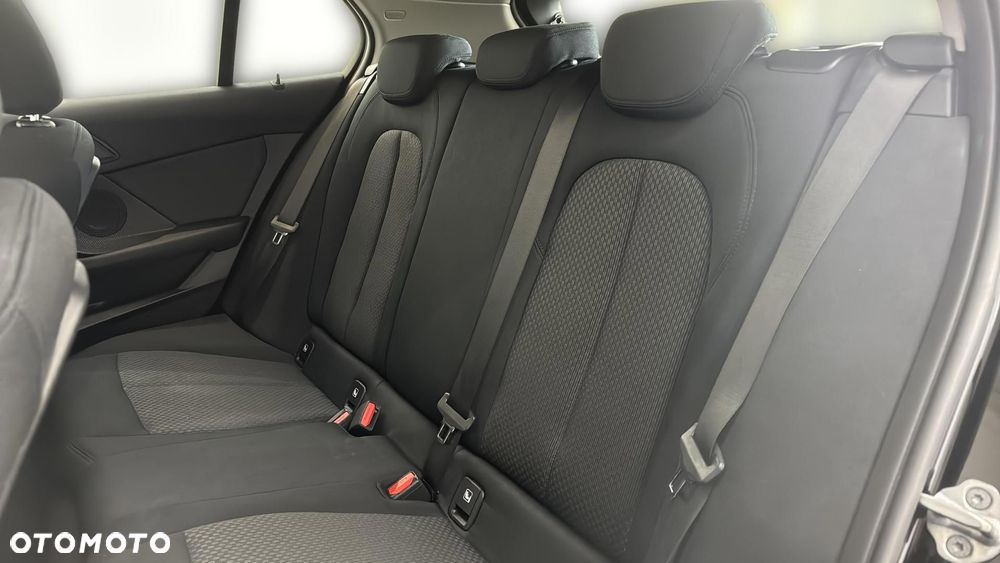 BMW Seria 1 118d Advantage - 17