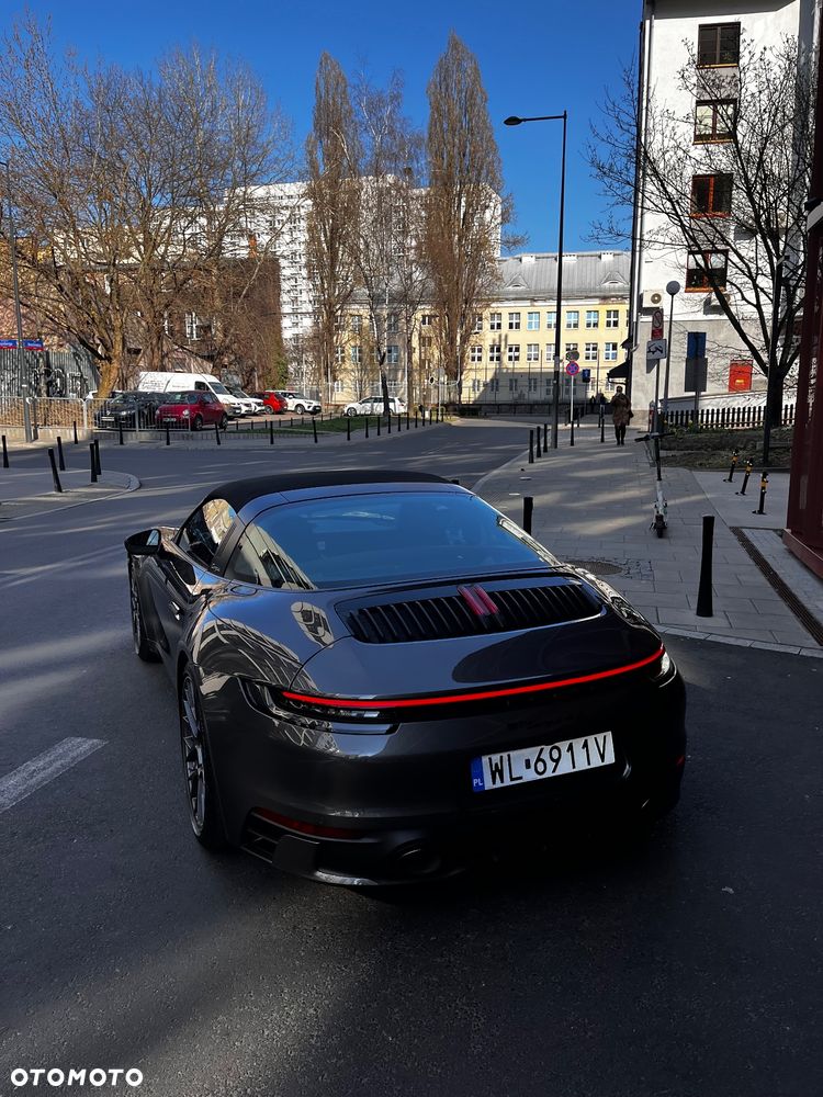 Porsche 911 Targa 4S PDK - 18
