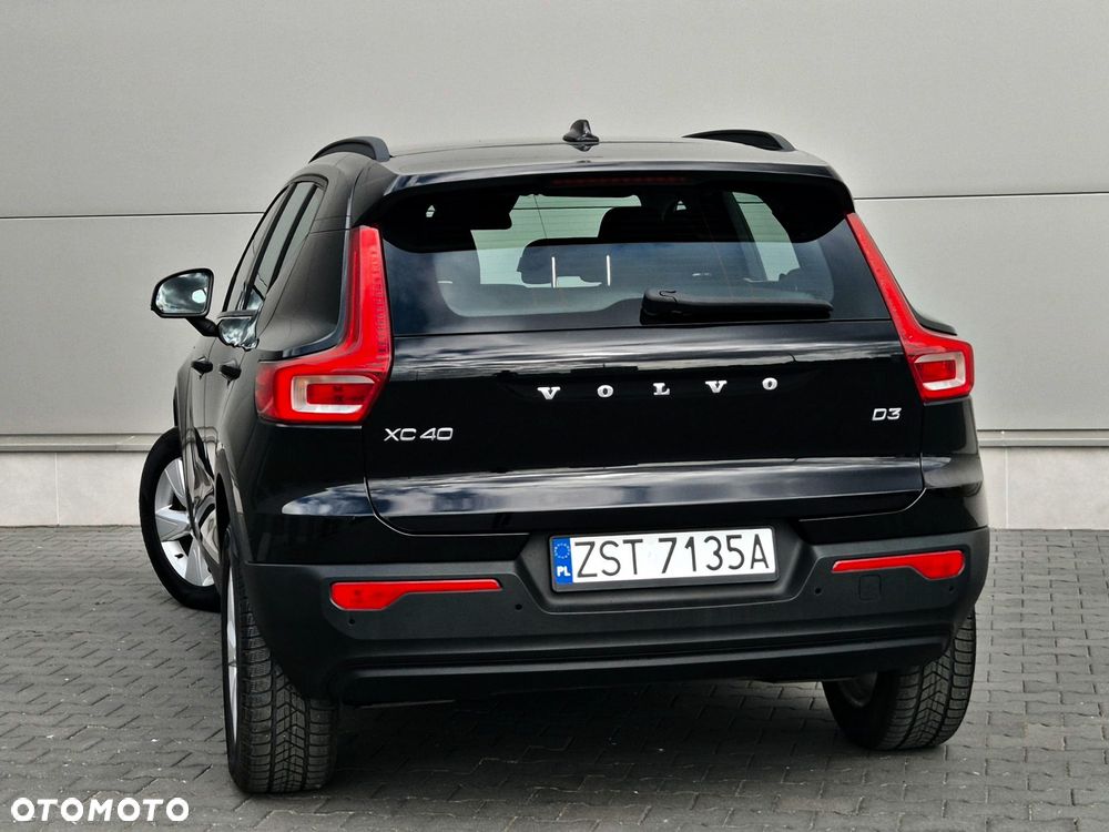 Volvo XC 40 D3 Momentum - 10
