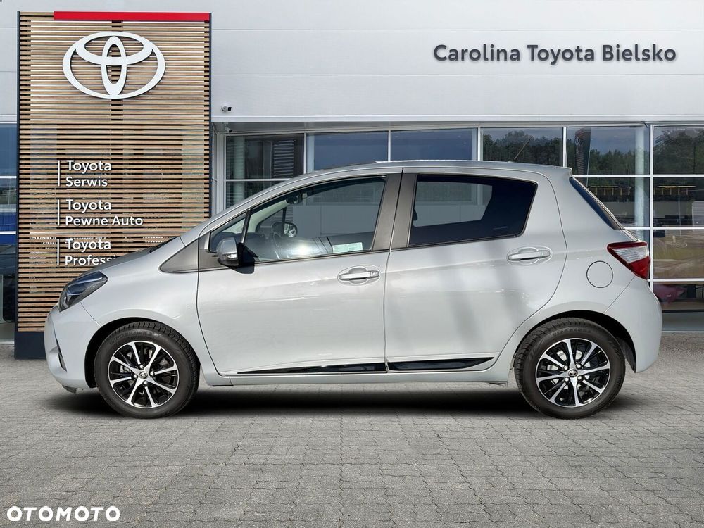 Toyota Yaris 1.5 Premium CVT - 3