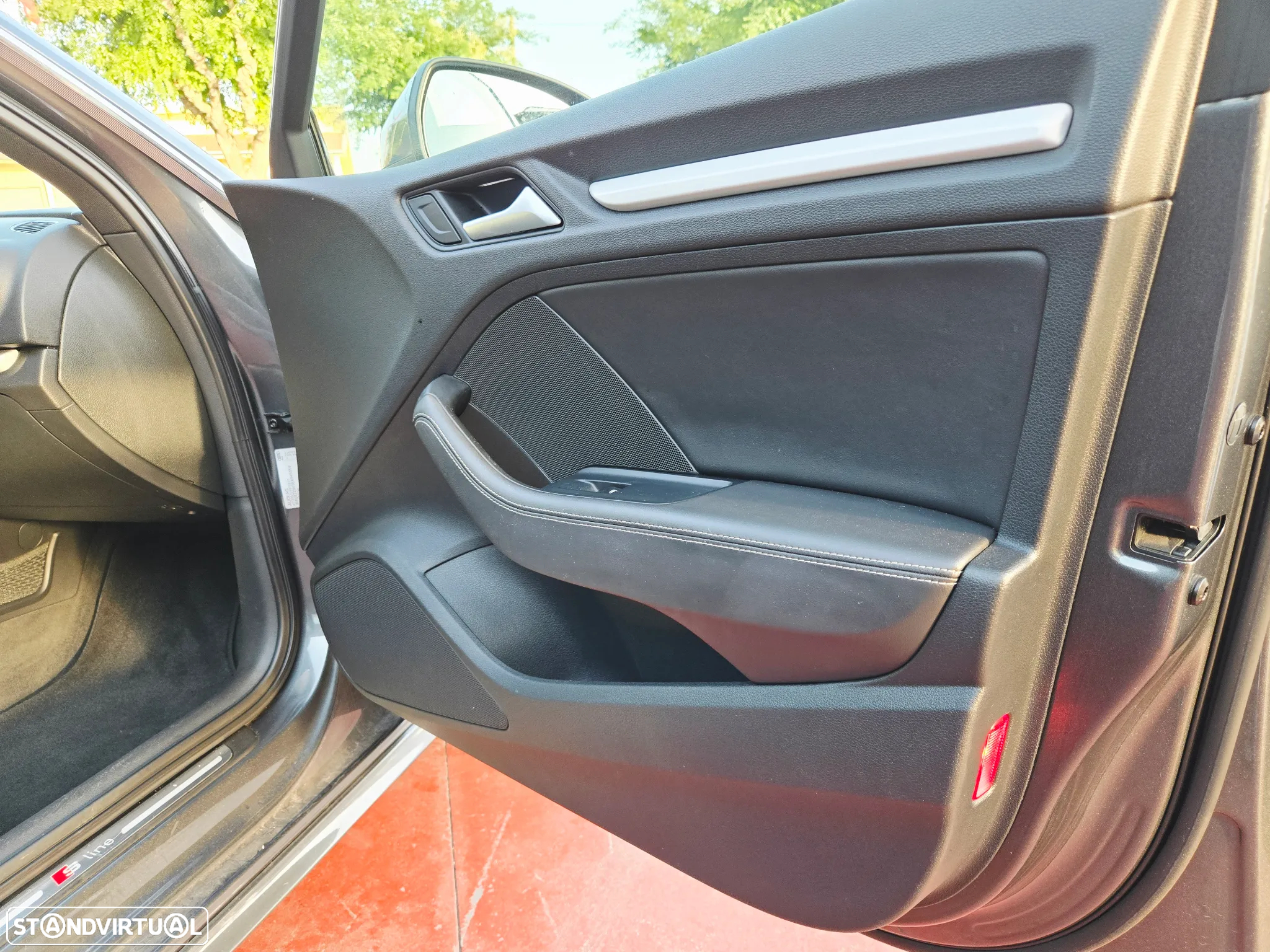 Audi A3 Sportback 1.6 TDI S-line S tronic - 49