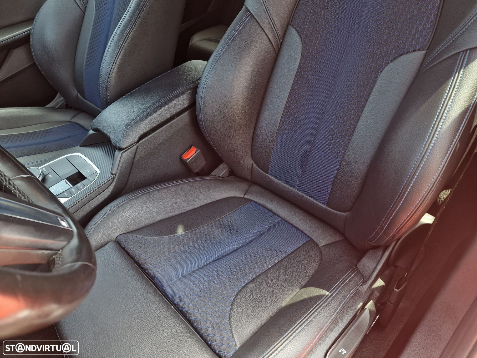 BMW 116 d Pack Desportivo M Auto - 13