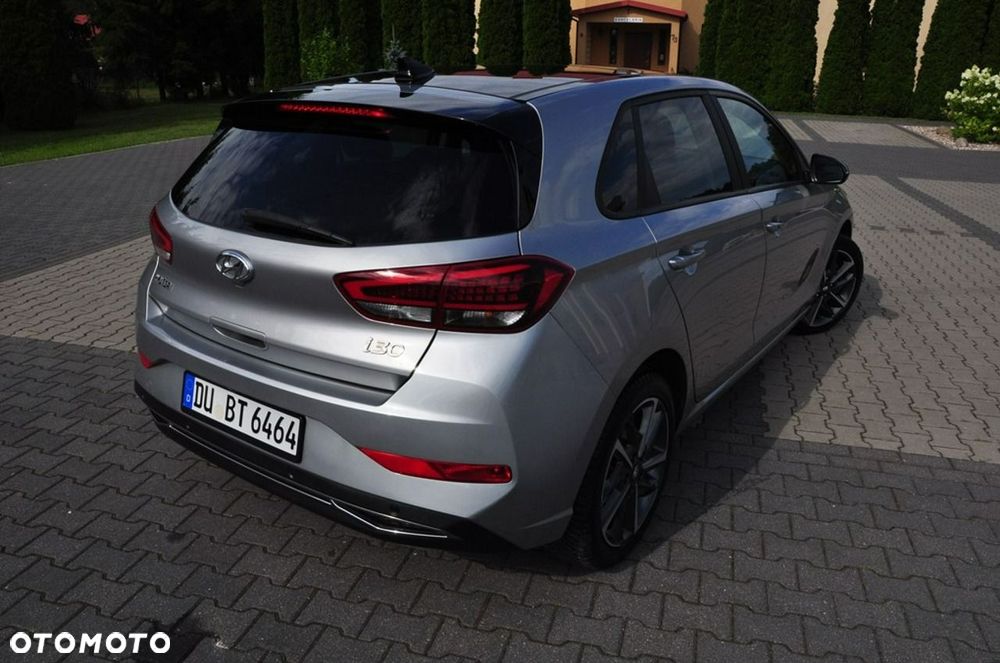 Hyundai i30 1.6 CRDI DCT Select - 19